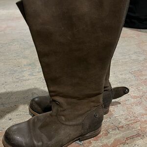 Frye leather Melissa Button Leather Boots